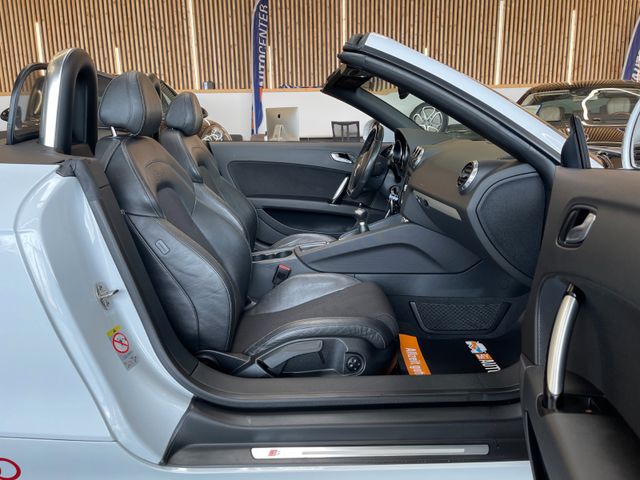 Audi TT Roadster 2.0 TFSI *BI-XENON*NAVI*PDC*LEDER*