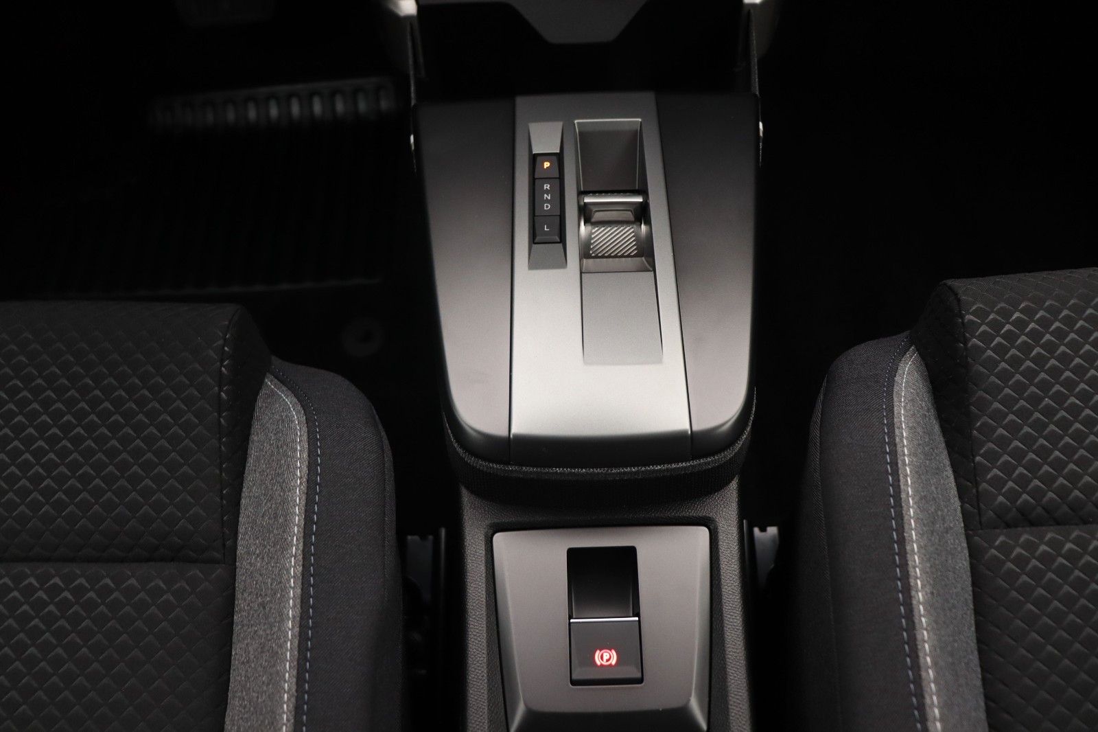 Fahrzeugabbildung Opel Frontera GS Mild Hybrid/Navi/LED/Tempo