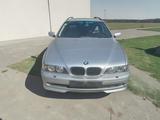 BMW 5er E39 Facelift Touring - BMW aus 2001: 3er