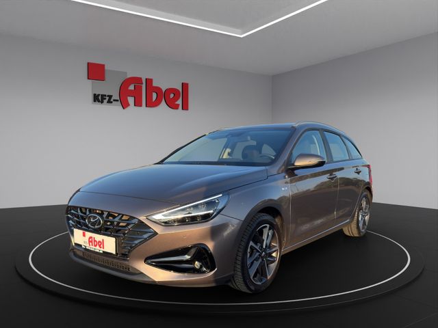 Hyundai i30 cw 1,5GDI DCT*NAVI*RKAM*DAB+*LED*FACELIFT*