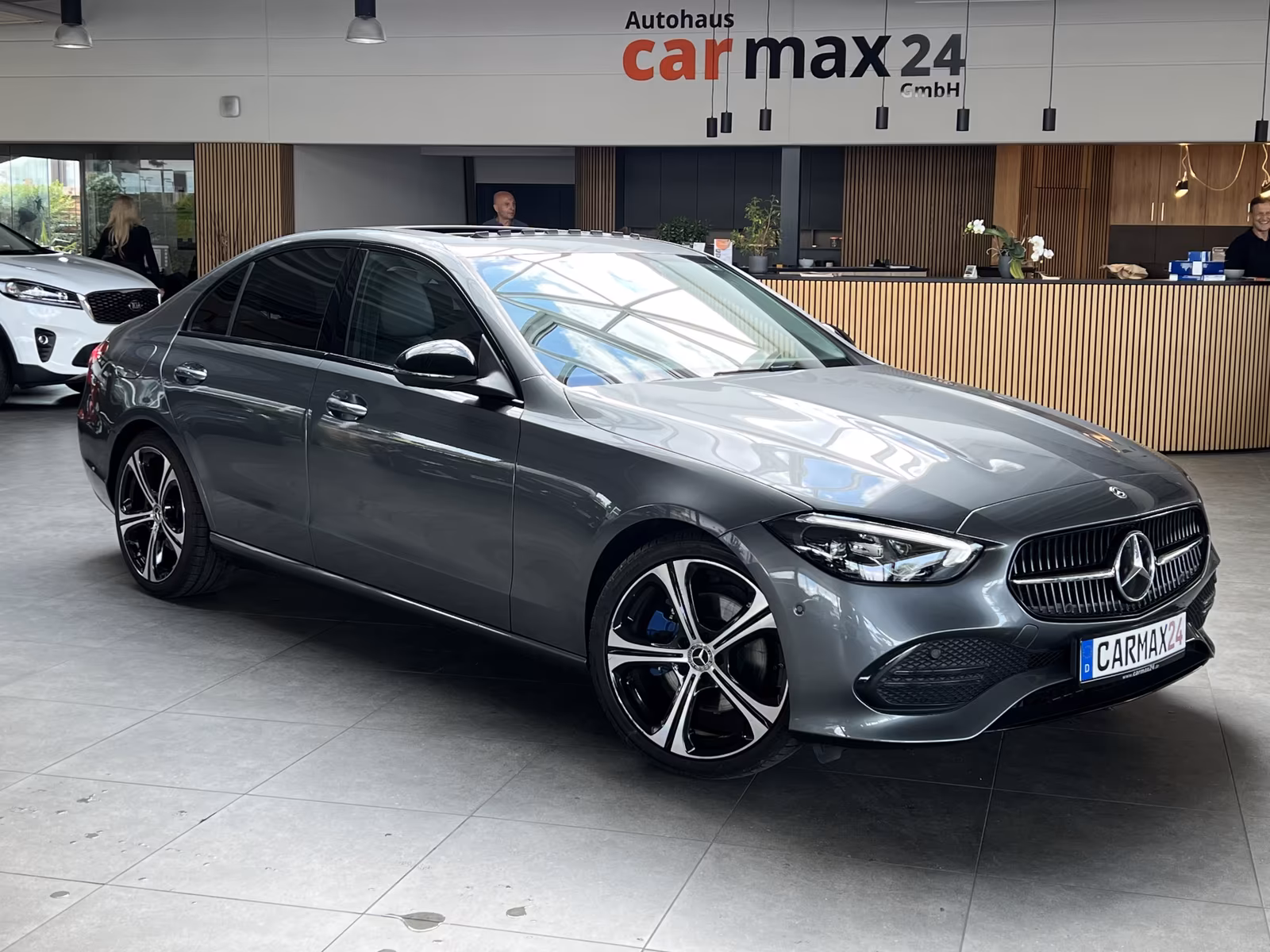 Mercedes-Benz C C200 Avantgarde Pano Night CarPlay Kamera DAB 