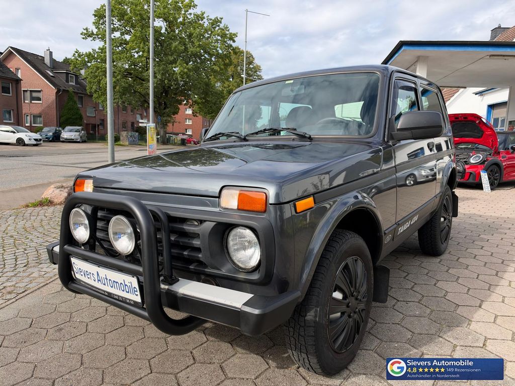 Image of Lada Taiga
