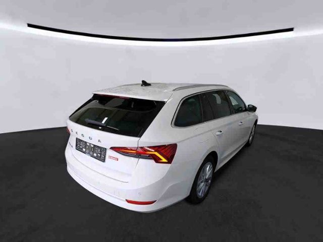 Octavia Combi 2.0 TDI DSG STYLE STDHZ+AHK+NAVI.+