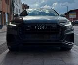 Audi Q8 55 TFSI quattro*B&O*Matrix-LED*STHZ*QUATTRO* - Audi Q8: Head-Up Display