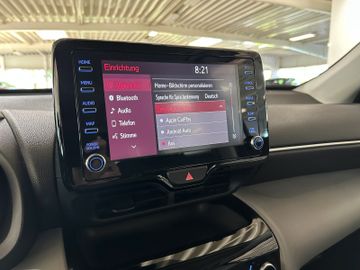 Toyota Yaris Cross - 12