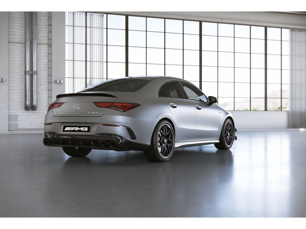 Mercedes-Benz CLA 45 AMG S 4M Coupé Aero Pano Burm Magno 19' foto 3