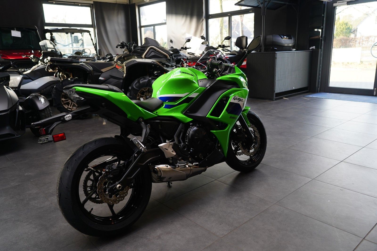 Fahrzeugabbildung Kawasaki Ninja 650   (Model 2026)