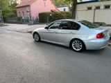 BMW E90 320 polnische Kennzeichen - BMW 3 Series mit LPG-Antrieb