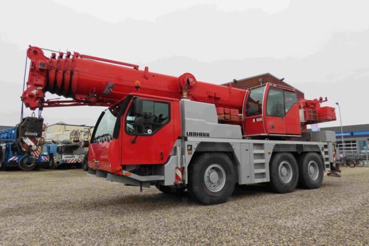 Liebherr LTM 1055-3.2