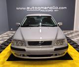Volvo S40 1.8 - graue Volvo S40