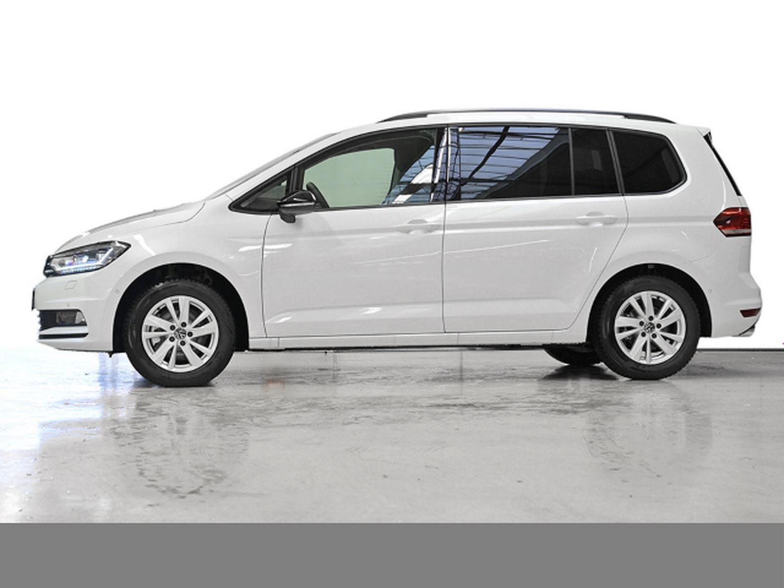 Volkswagen Touran 2.0l TDI DSG HIGHLINE REAR VIEW NAVI KEYL foto 4