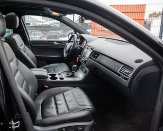 Fahrzeugabbildung Volkswagen Touareg 3.6FSI|R-Line|PANO|*EDITION X*