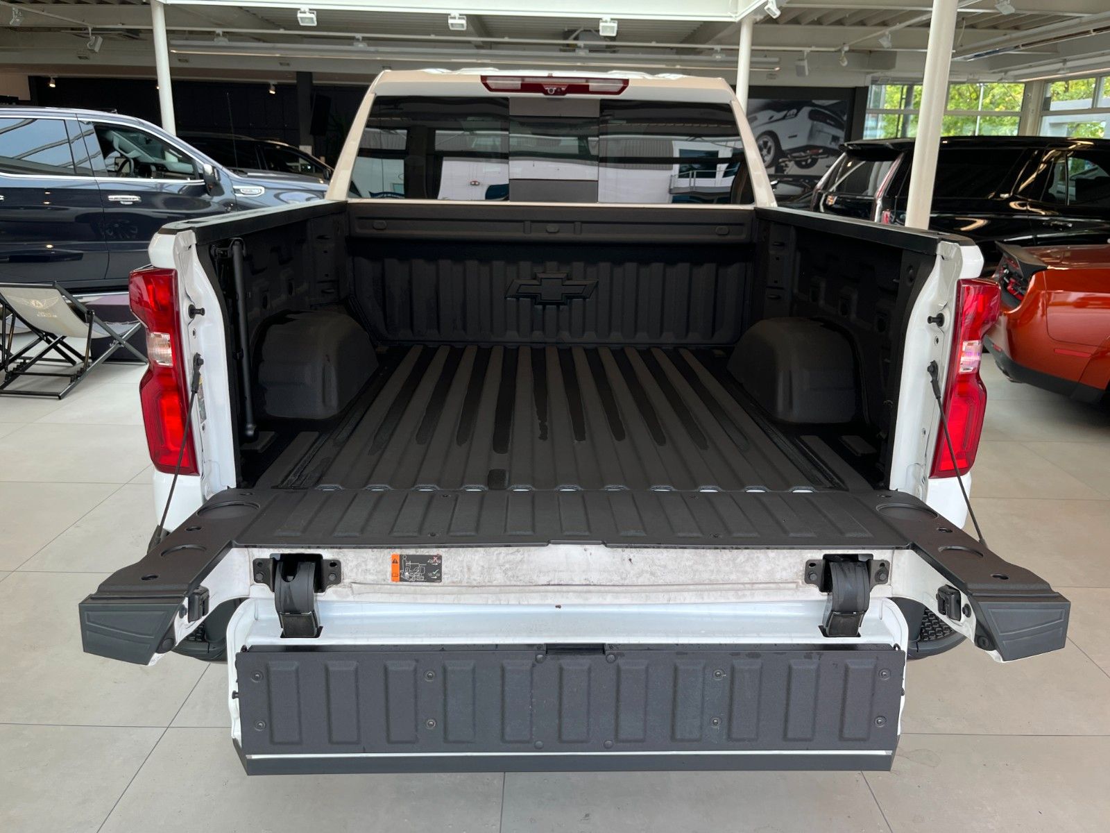 Fahrzeugabbildung Chevrolet Silverado ZR2 V8 6.2*Head-Up*360°*Offroad*AHK