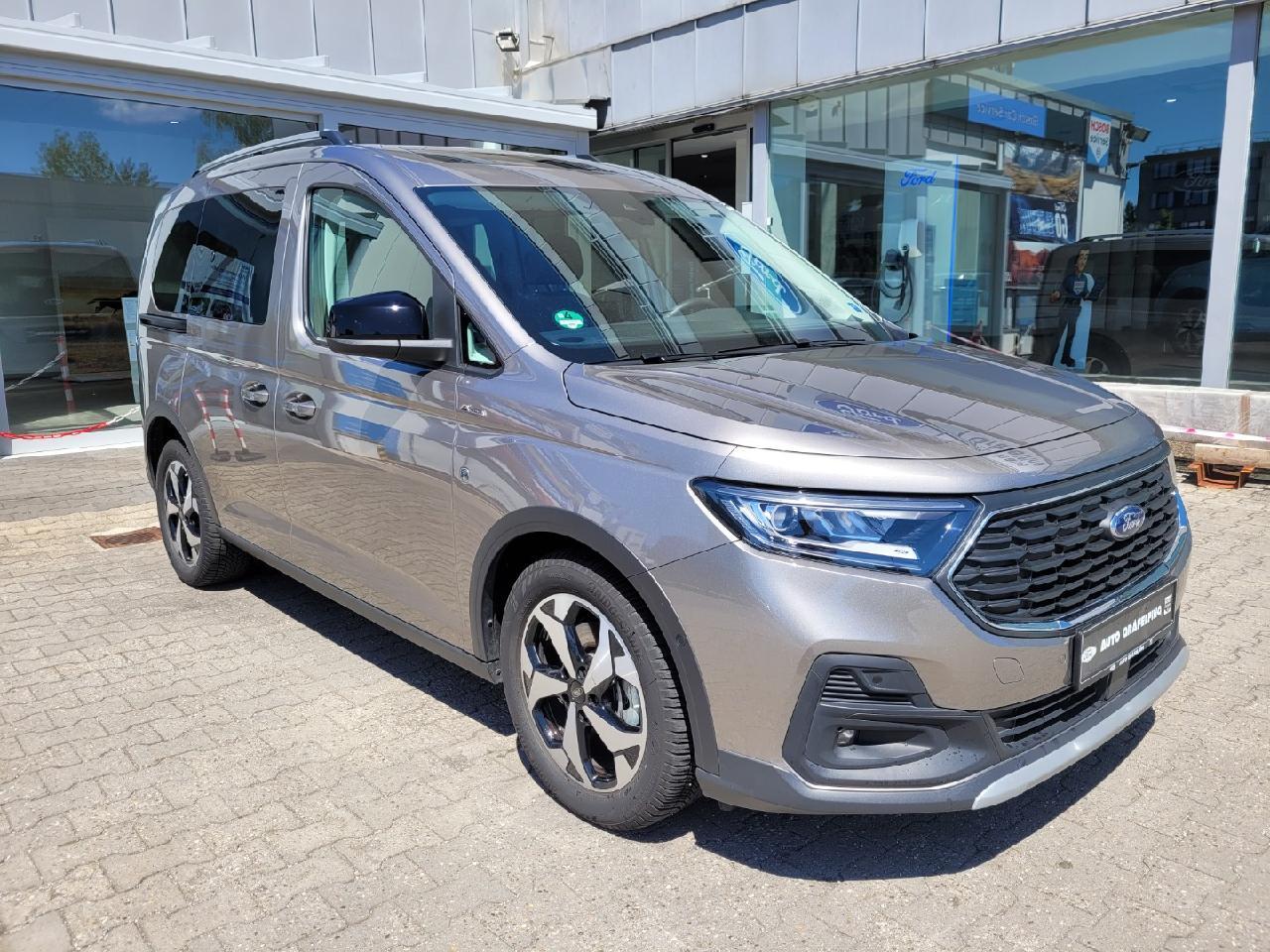 Ford Tourneo Connect PHEV Active