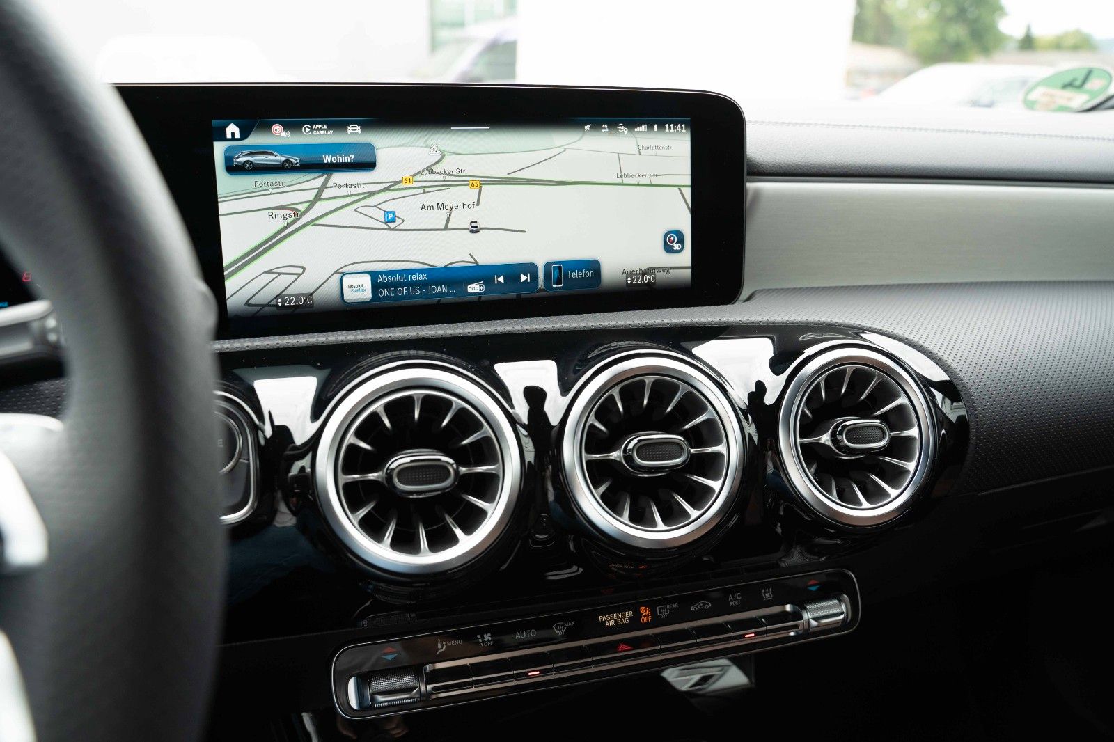 Fahrzeugabbildung Mercedes-Benz CLA 200 AMG LINE LED MBUX ACC 1.HD LANE KAM DAB