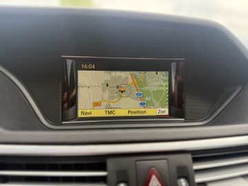 Mercedes E 220 - 8