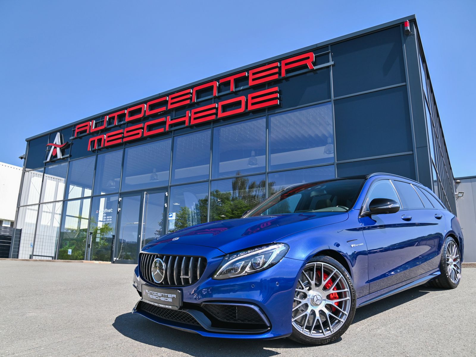 MERCEDES-BENZ C 63 AMG S T COMAND* Nappa* Pano* HUD* Burmester