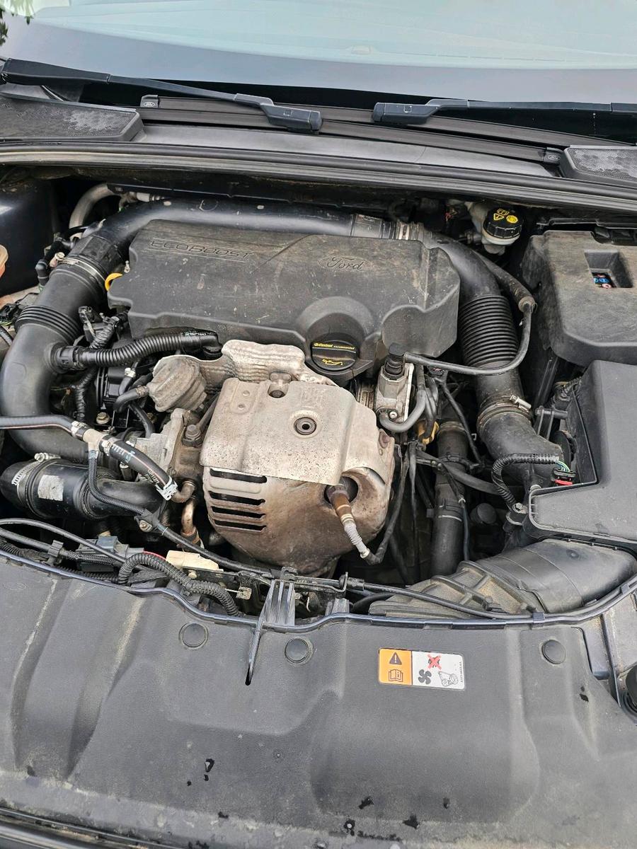 Ford Focus 2012 — photo 15