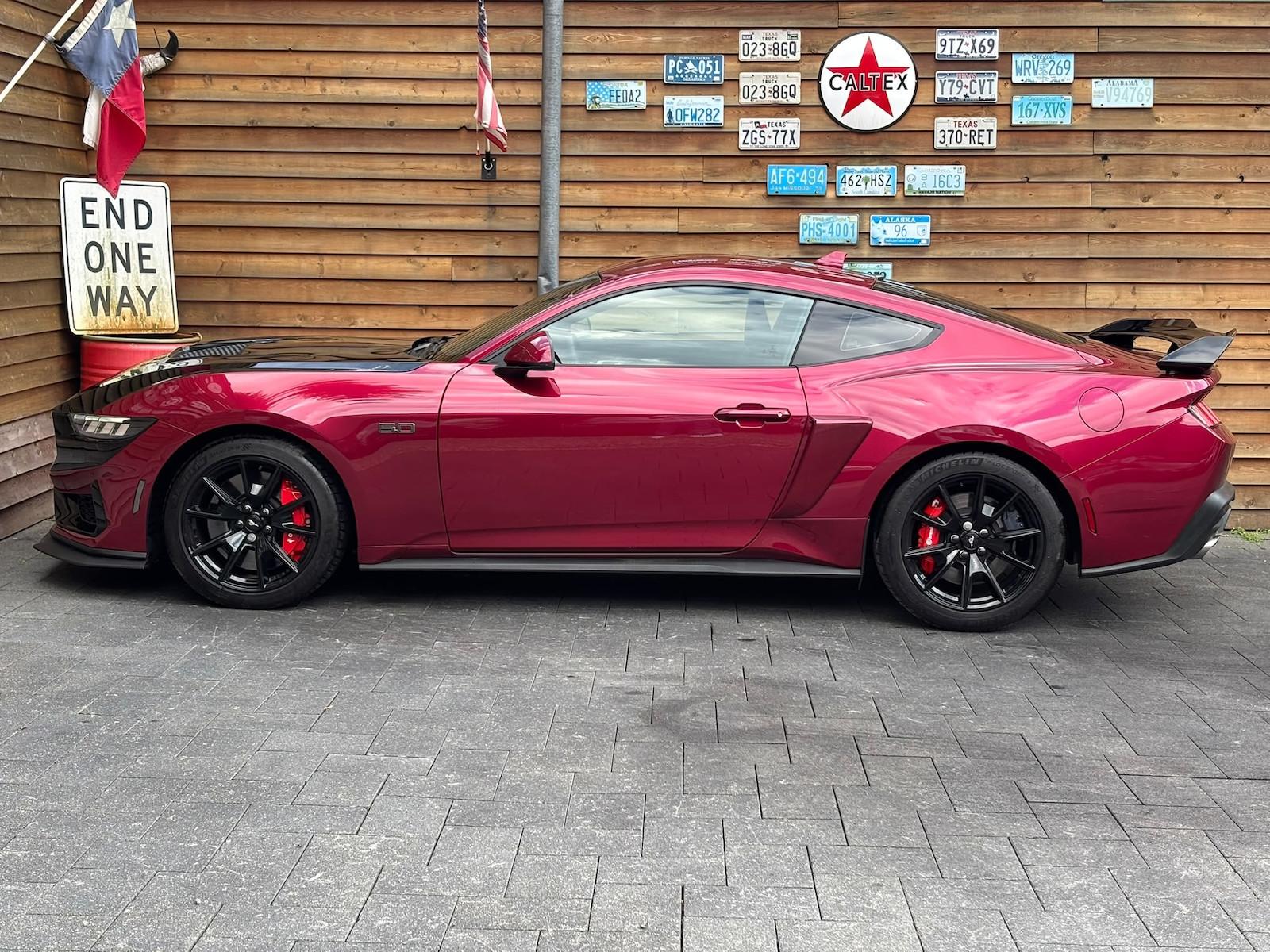 Ford Mustang 5.0 V8 Fastback GT Klappe LED ACC Brembo