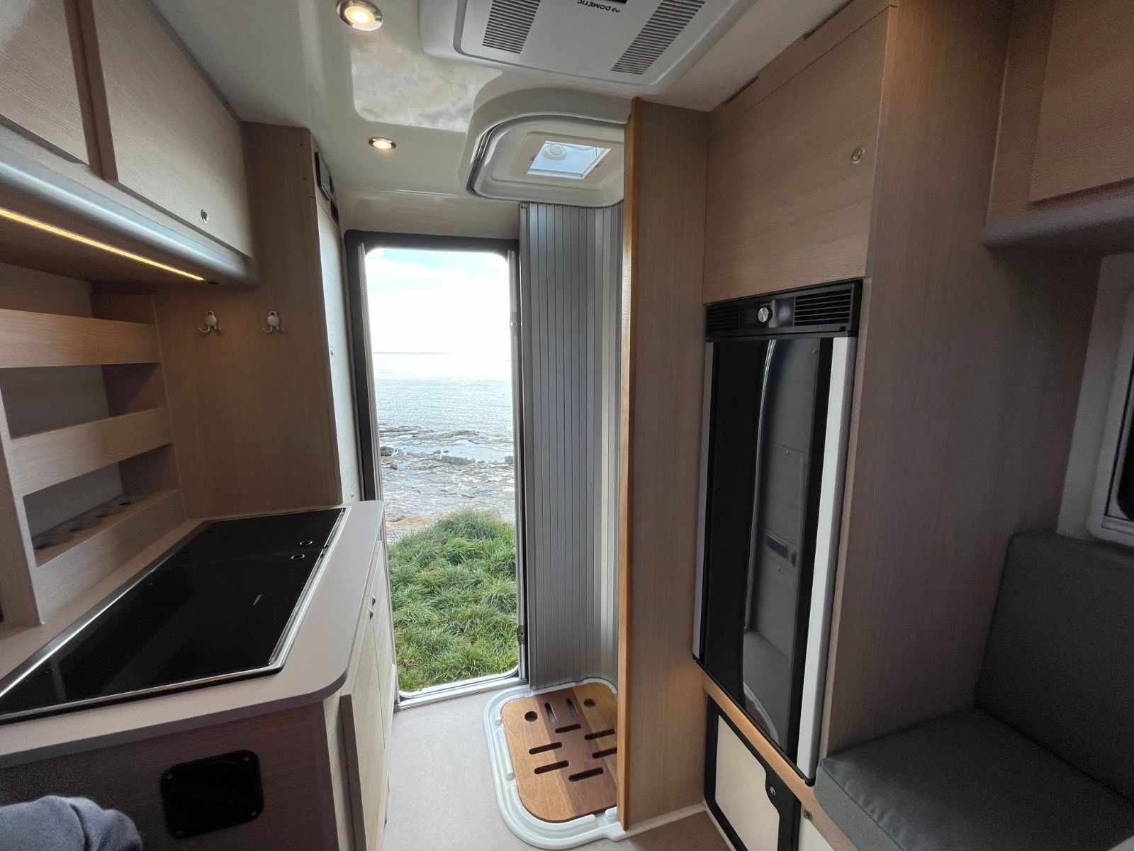 Fahrzeugabbildung Andere OVERLANDER 240
