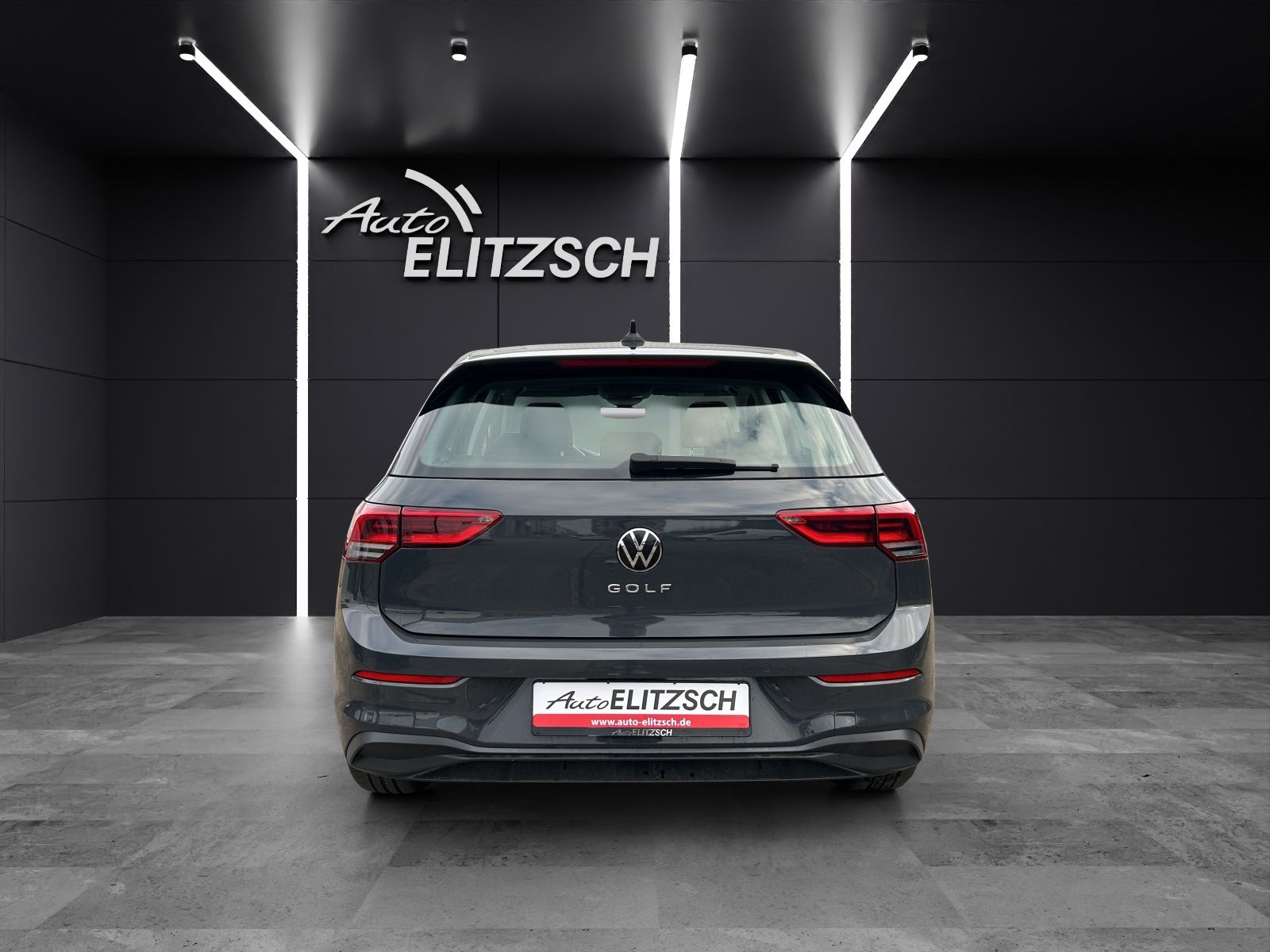 Fahrzeugabbildung Volkswagen Golf VIII Life TDI DSG LED ACC SH PDC Navi AID D