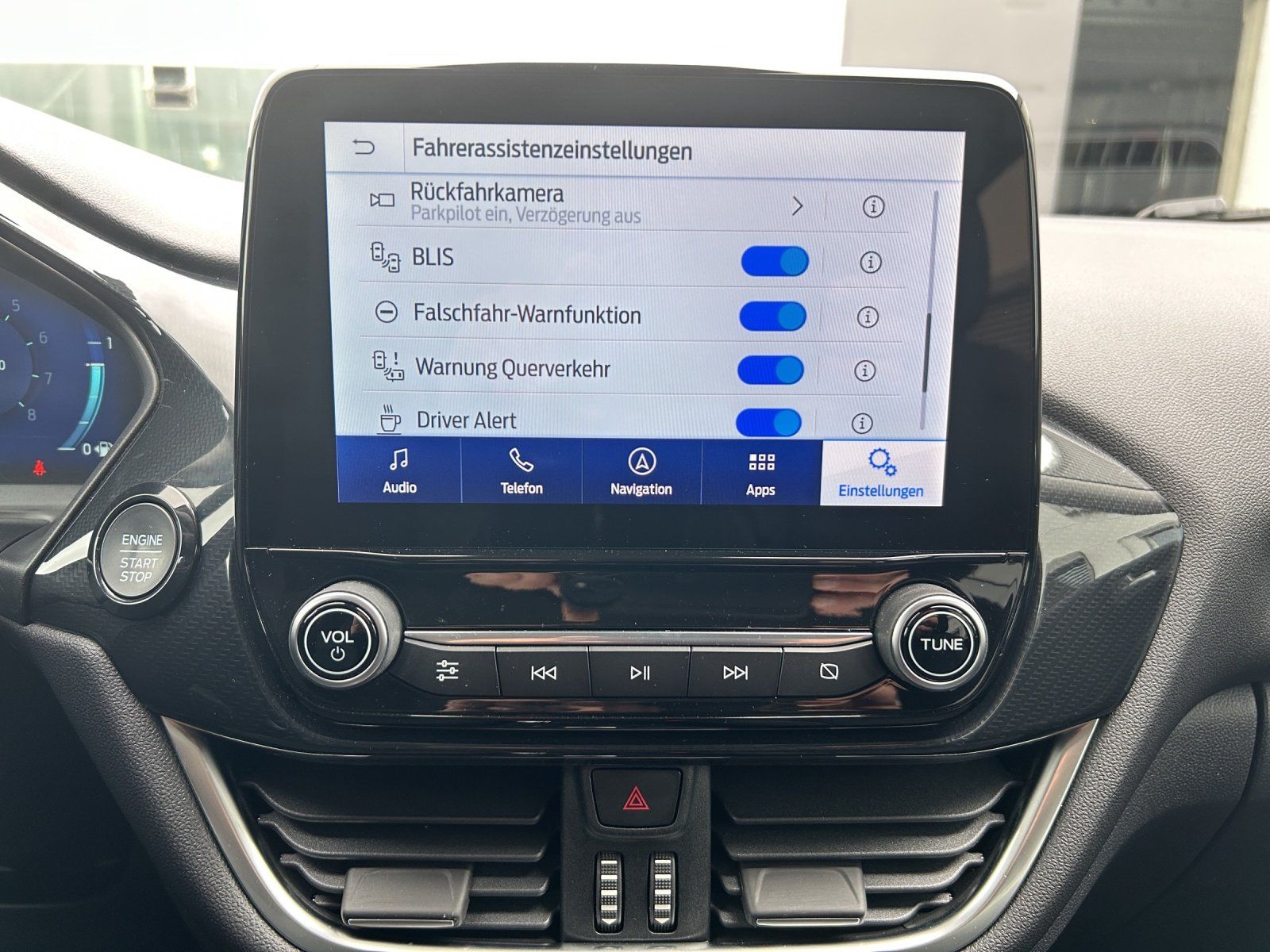 Fahrzeugabbildung Ford Puma 1.0 Mild Hybrid Titanium Aut./LED/NAVI/ACC/