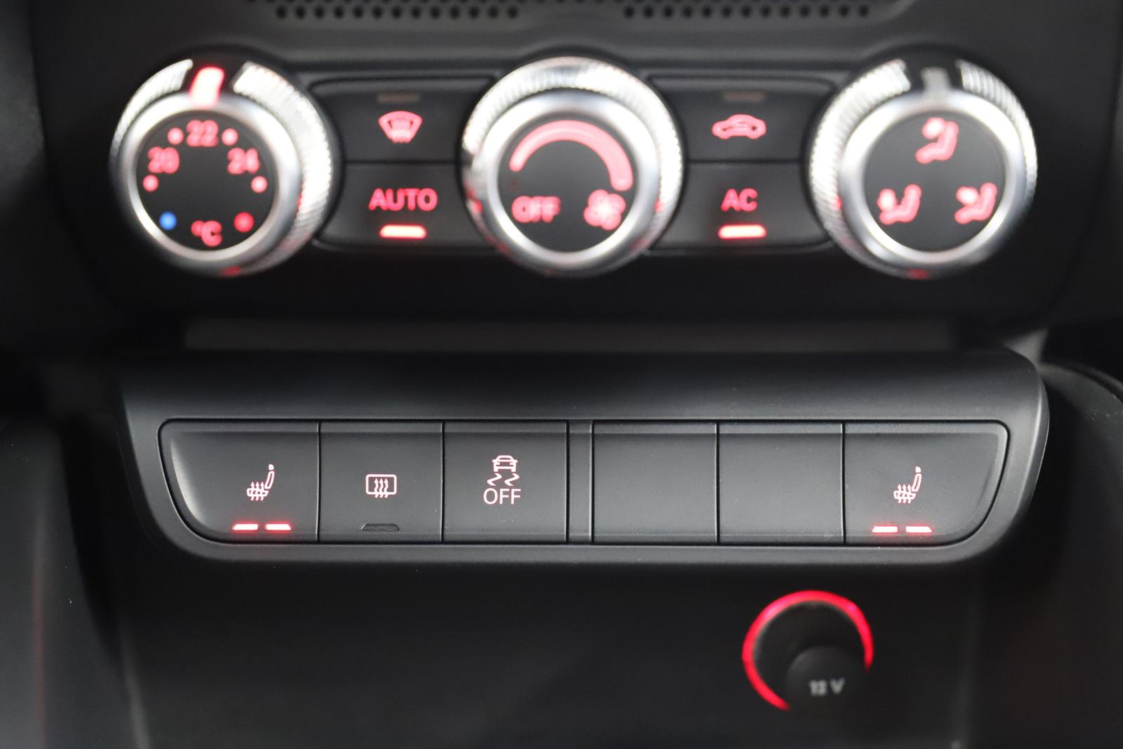 Audi A1 1.4TFSI 185PS Automatik S Line Navi BOSE Keyl