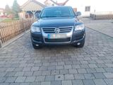 Volkswagen Touareg 2.5 tdi Tuv NEU - Volkswagen Touareg mit Diesel-Antrieb: Automatik, 2.5