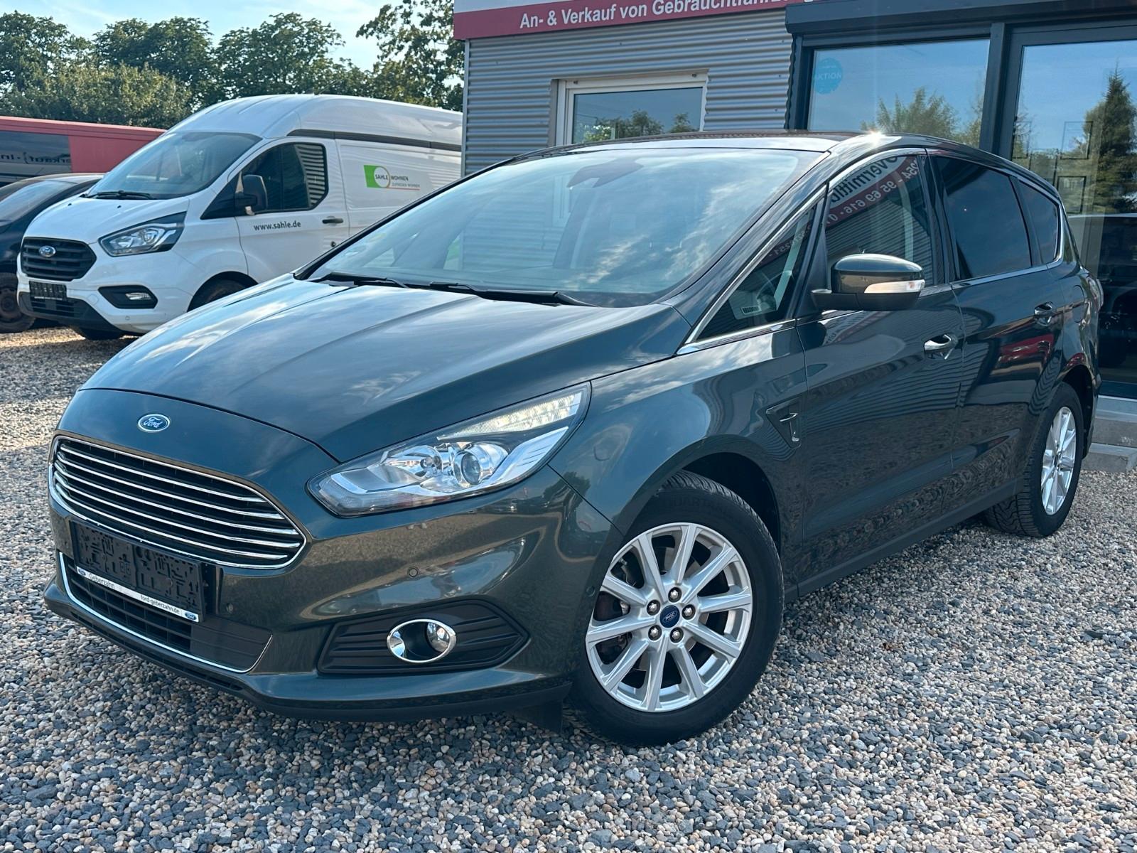 Ford S-MAX Titanium/KLIMA/7SITZER/PANO./TEMPO./NAVI./