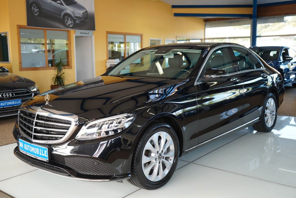 Image of Mercedes-Benz C 200