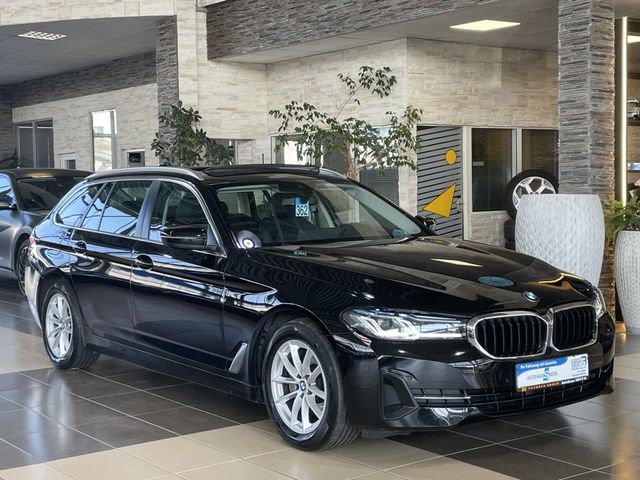 BMW 520 Pano. Laser Leder HUD HiFi-Sound LiveCockpit