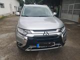 Mitsubishi Outlander 2.0 MIVEC Plus ClearTec 4WD CVT Plus