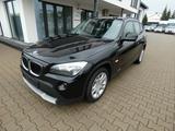 BMW X1  sDrive 18i Automatik Schwarz Met. - BMW X1 in Erfurt