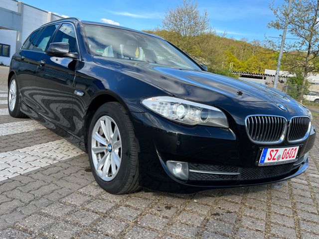 BMW 520dA Touring Automatik*Bi-Xenon*LED