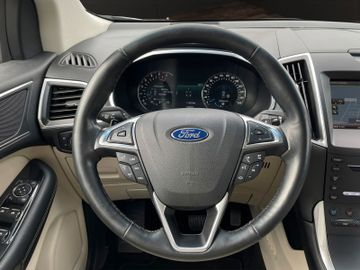 Ford Edge - 12