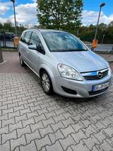 Opel Zafira b Neue Kupplung und Zahnriem - Opel Zafira in Bochum