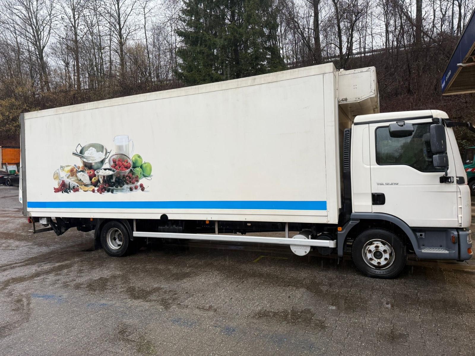 MAN 8.210 Kühlkoffer org 265Tkm 7,10 m LBW Tüv frei