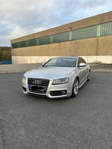 Audi A5 2.7 TDI S-Line