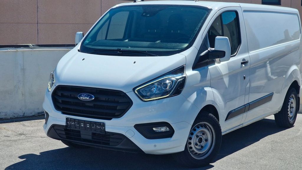 Image of Ford Transit Custom