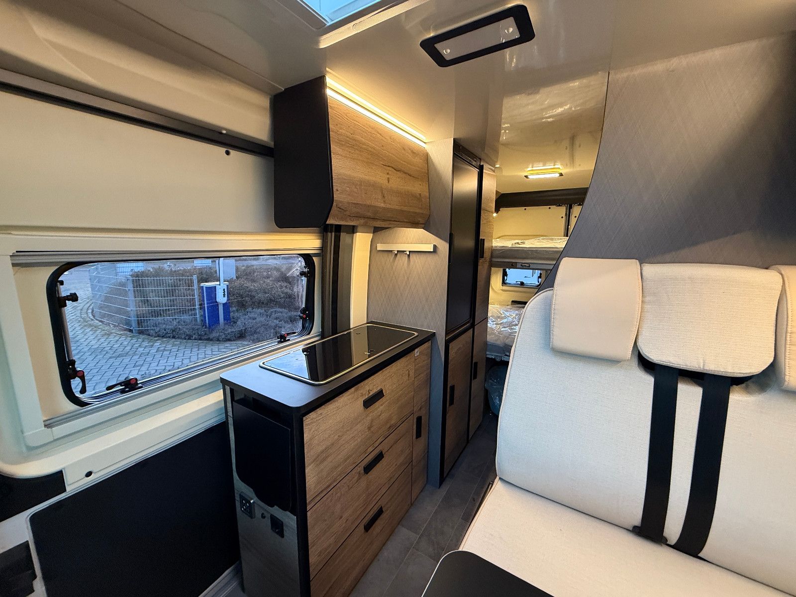 Fahrzeugabbildung XGO X Van 5 - Modell 2026