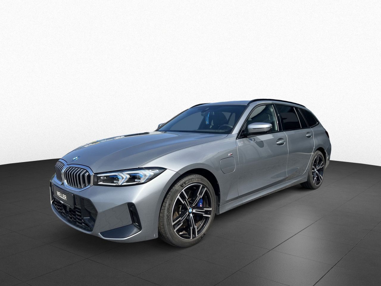BMW 330 - Bild 3