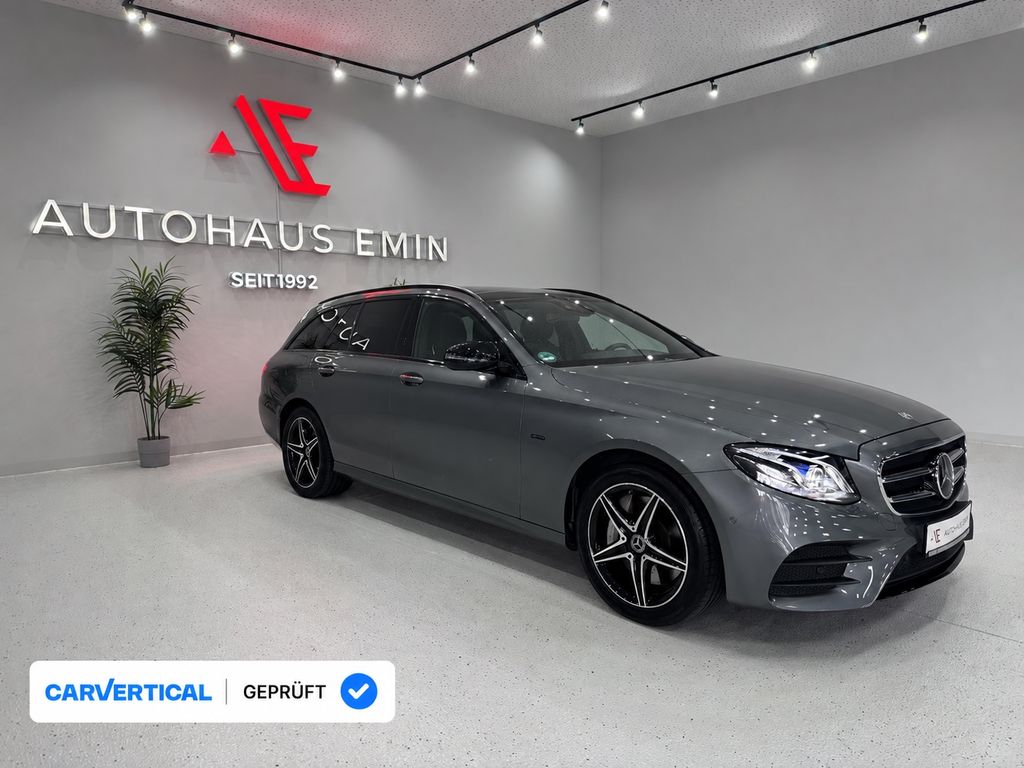 Image of Mercedes-Benz E 300