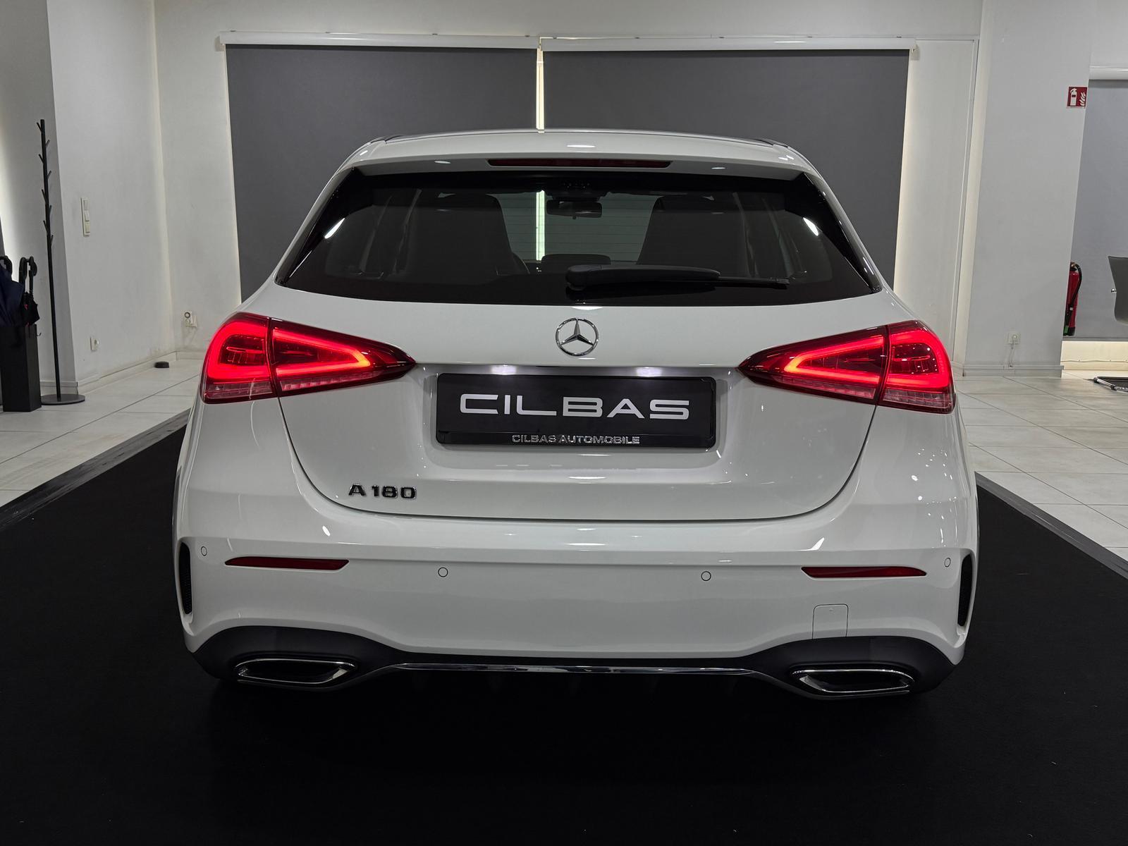 Mercedes-Benz A 180 7G AMG-LINE*WIDESCREEN*KAMERA*LED*SPUR*
