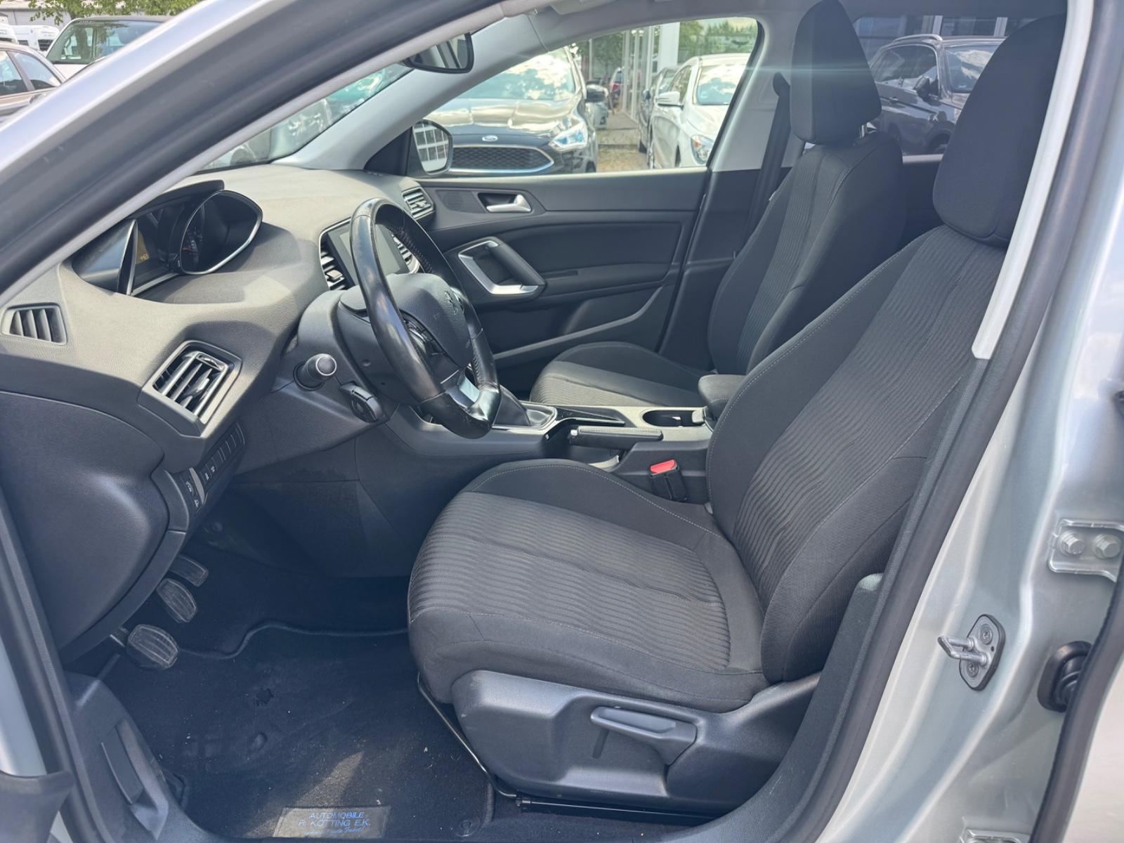 Peugeot 308 SW Active 1.2 2.Hand*Navi*Scheckheft*Top
