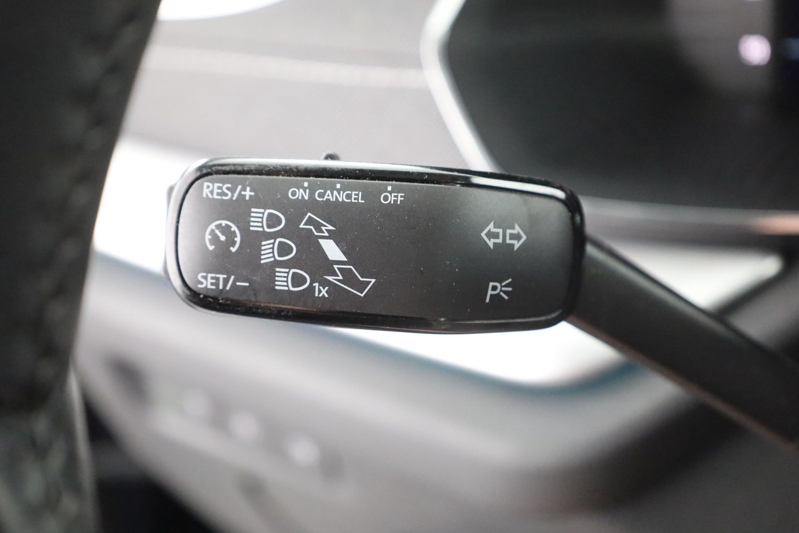 Skoda Octavia 1.5 TSI Style LED Standheizung AHK DAB foto 16