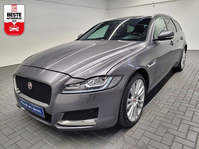 Jaguar XF Sportbrake AWD Portfolio LED/Navi/AHK/Pano/Me