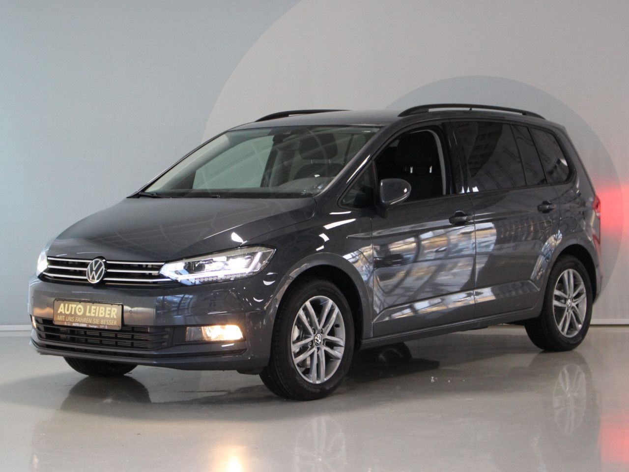 Fahrzeugabbildung Volkswagen Touran 1.5 TSI ACT ACC/AHK/CAM/7S.