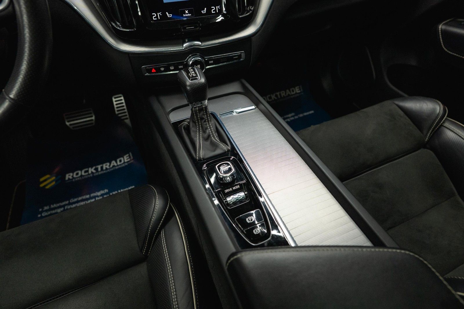 Fahrzeugabbildung Volvo XC60 R Design AWD | ACC | Pano | B&W | LED | 21`
