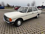 Mercedes-Benz 200 W123 H-Kennzeichen TOP Zustand  - Mercedes-Benz 200: W123
