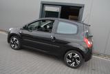 Renault Twingo Paris-AHK-HU+Service neu - Renault Twingo: mit Anhängerkupplung
